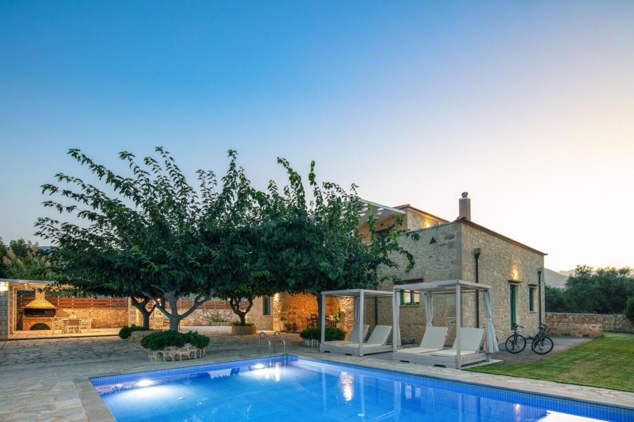 Villa Pinelopi Asprouliánoi Exterior foto